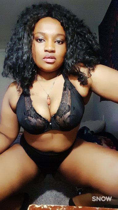 Add me on snapchat: kissmyluciousli to buy nudes and videos. Definitely worth it!!!😘😍😉😚 https://t.co<a href="/tag/newprofilepic"class="tags"><span>#newprofilepic</span></a>