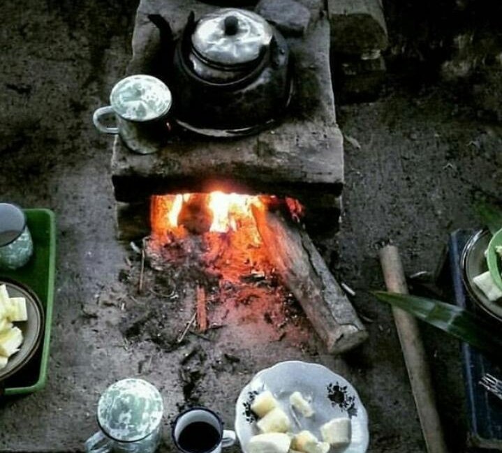 Wilujeung enjing baraya..
Cuaca <a href="/subangwestjava/">SUBANG JAWARA (Sundanese Squad)</a> nuju ceudeum, sa teu acan angkat ka kebon, meujeuhna siduru heula sabari ngopi hideung di tambihan kulub sampeu.. Euuhhh pédooooo lurr !!