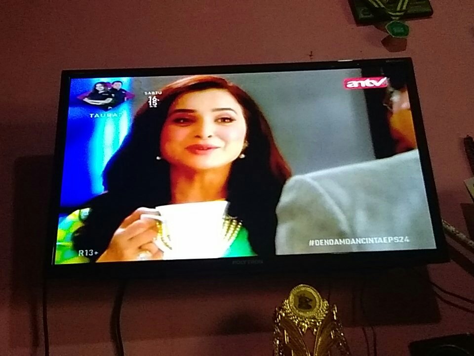 YuliatinLia's tweet photo. Sakshi merasa aneh raj membutkan dia kopi #DENDAMDANCINTAEPS24 
@ANTVOfficial_ 
@akangobet https://t.co/WQCvBcFrnq
