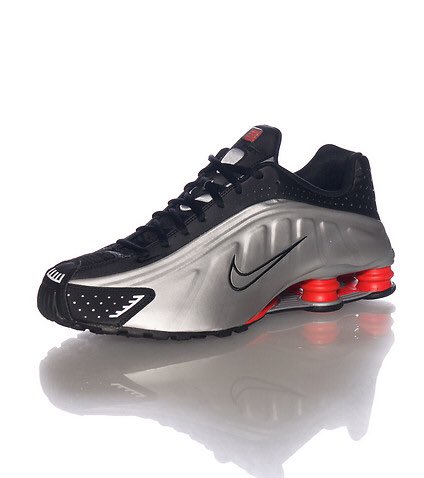 Новые модели мужских кроссовок. Найк шокс кроссовки. Nike Shox r4. Nike Shox 2022. Nike Shox 2021.