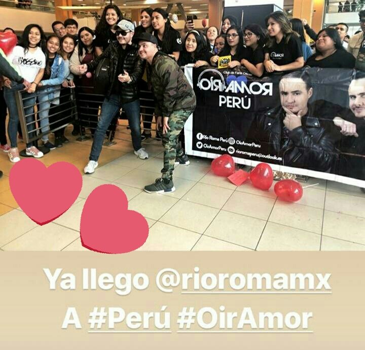 OirAmorPeru's tweet photo. ¡¡GRACIASS!! Por cada muestra de cariño , amabilidad y de puritito amorr. 😍❤
Nos vemoss mañana en el #FestivalRadioCorazón
#RioRomaEnPerú 
@JoseLuis_Roma @Raul_Roma @RioRomamx @ContactoRioRoma @MikeManager https://t.co/olmZqzktRN