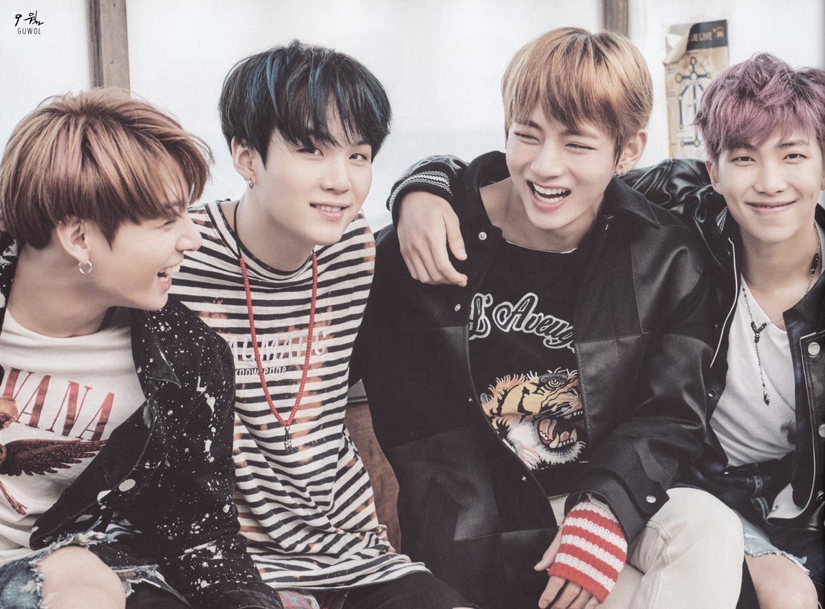 Группа бтс чимин. Bts lights boy with luv альбом. Втс группа отношения. Группа бтс 2020. Втс корейская группа.