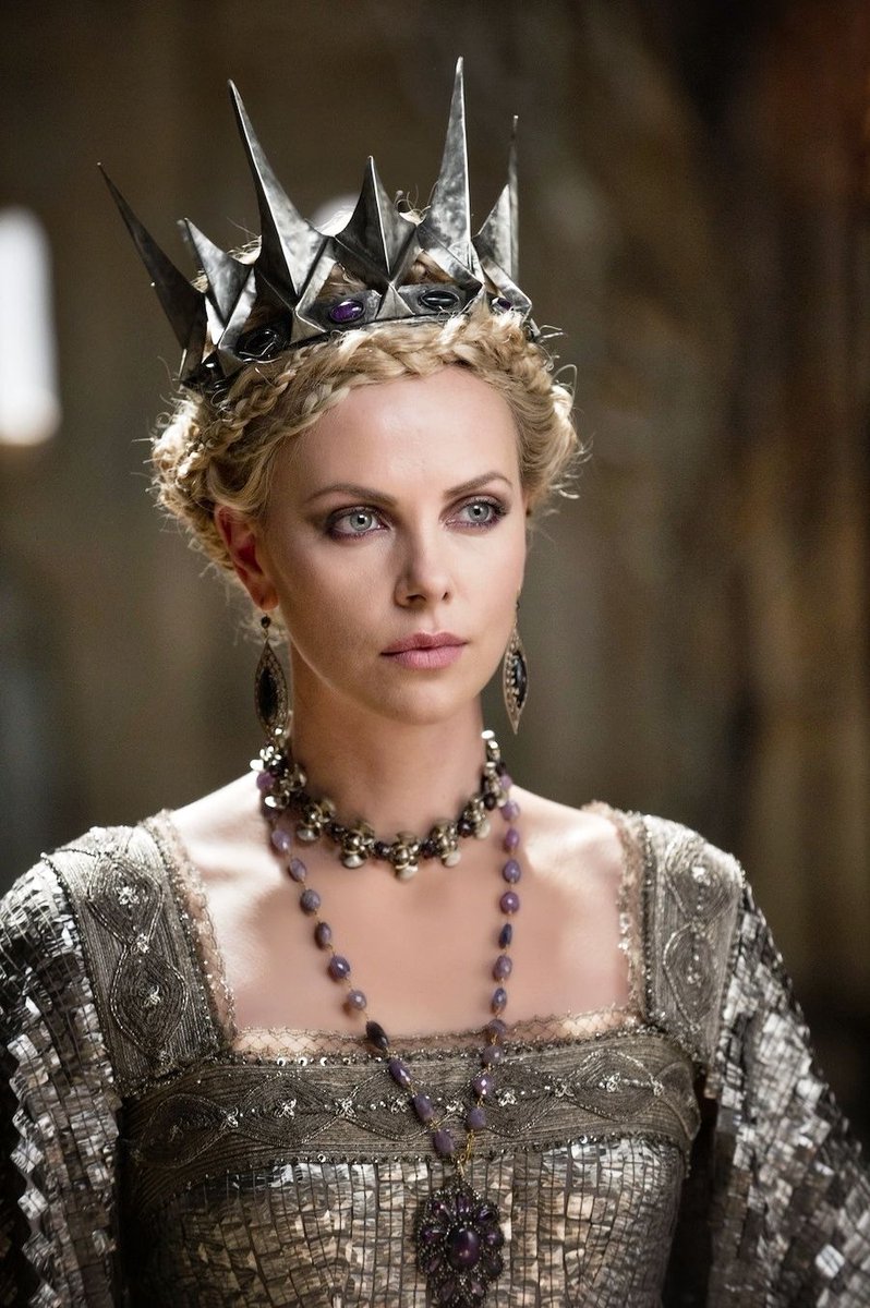 Timeless Outfits On Twitter Charlize Theron Snow White And The