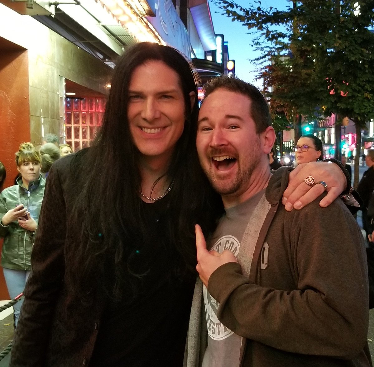 JustinCritch's tweet photo. Oh nothin', just hanging out with the infamous @todddammitkerns while he gets inducted into the BC Entertainers Hall of Fame. #staticInStereo #ageOfElectric https://t.co/ajbqwJrFIF