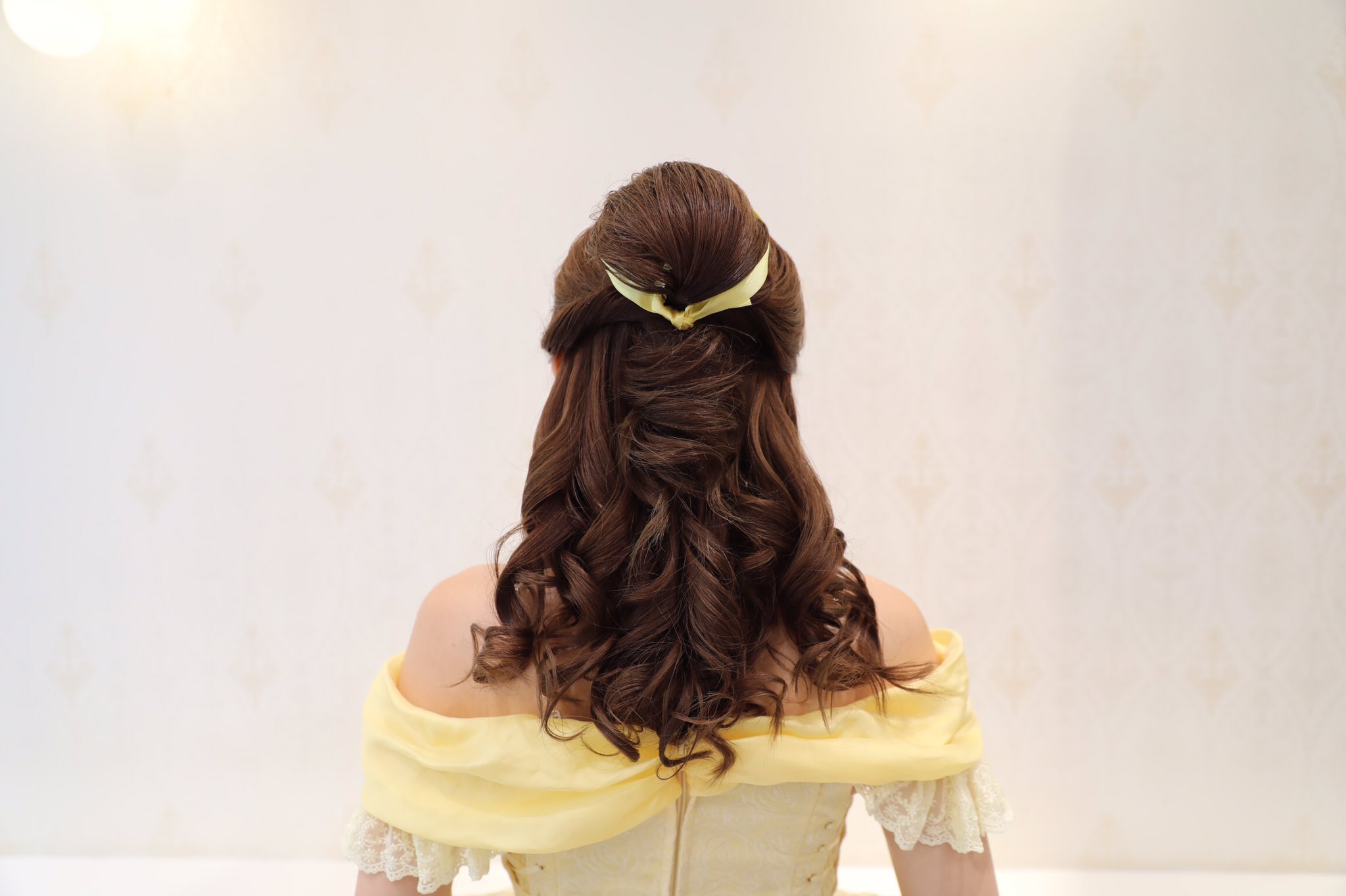 あいにゃん Twitterissa ベルのヘアセットはイクスピアリにあるアトリエはるかでやってもらったよ 地毛でこんっなに本格的なベルの髪型にしてもらえるなんて感動 毎回dハロ仮装の時はここでしかセットをお願いしないと決めた それくらい