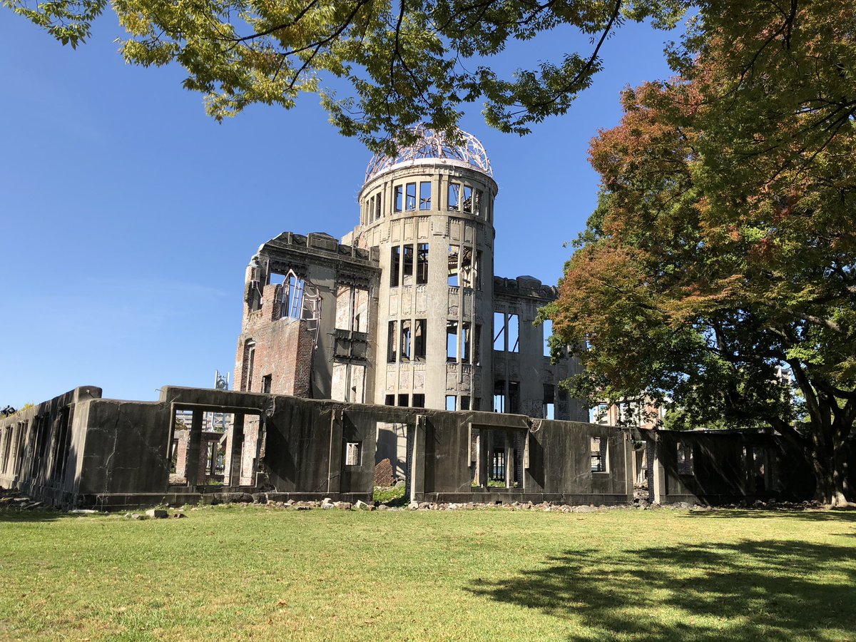kurihar's tweet photo. 広島の平和記念公園 https://t.co/P9C8vWEEIY