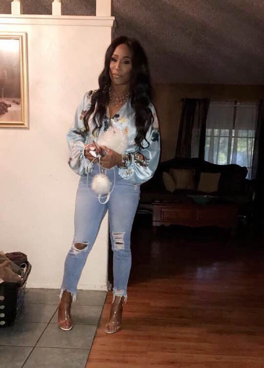 krystalsoboujee's tweet photo. Mommy π #MeAt48 π https://t.co/flS7j7o9zK