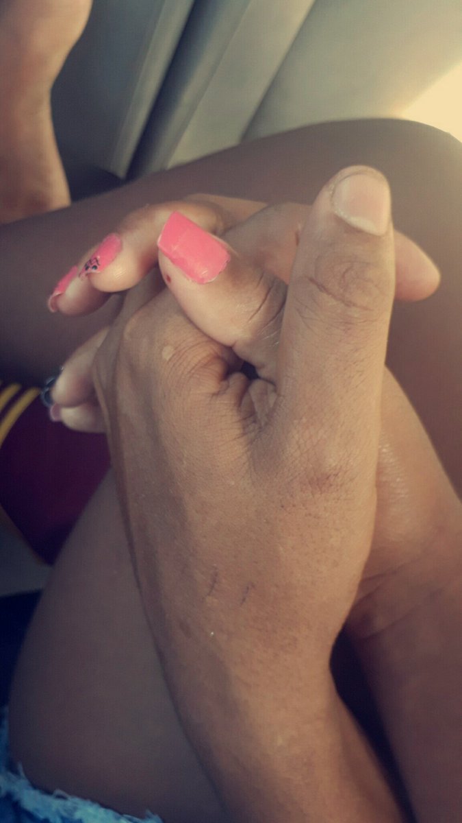 mayh49022208's tweet photo. Nos dias ruins Eu vou estar do seu lado, 
 Cuidando e te Protegendo!  😍👫❤
 #EuTeAmo!  💘💏🙏 https://t.co/ul9RagApO5