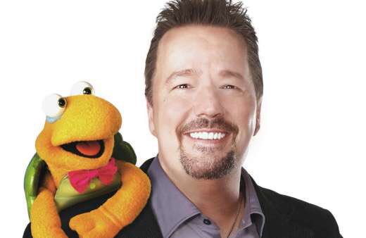 #TerryFator’s friend, Winston is #Honu ! 🐢 They’ll be performing at <a href="/hawaiitheatre/">Hawaii Theatre</a> on #November4! Do not miss this great #Entertainment from #LasVegas! Tickets on sale now >> hawaiitheatre.secure.force.com/ticket/#sectio… #Hawaii #HiNews #HawaiiNews #RetreetThis #Kamaaina #Aloha #HawaiiEvent #Honolulu