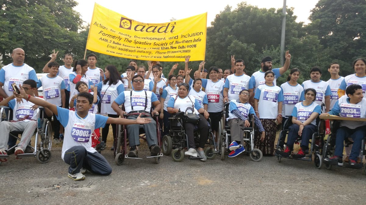ApanditPandit's tweet photo. #All4Inclusion: At Airtel Delhi Half Marathon....absolutely wonderful morning.... https://t.co/HOZ5sUOkNU