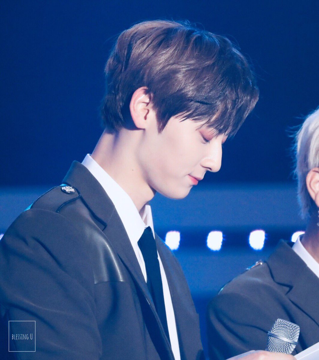 blessingu_hmh's tweet image. 20181020
BOF MC
#황민현