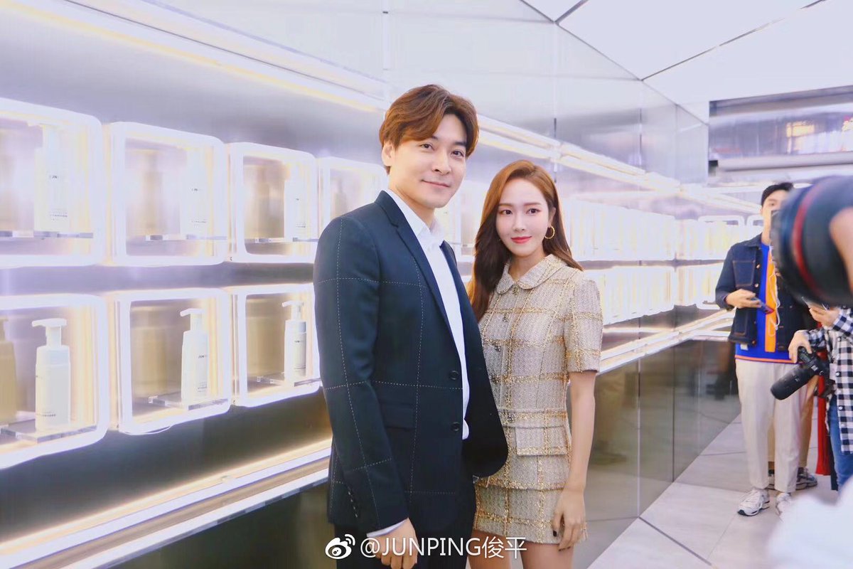 Jsy Fashion Jessica Jung On Junping 俊平大魔王 Weibo Update T Co Hm4xdfynup 1810 Junping 俊平大魔王 Skincare Event In Hangzhou China T Co Li7vi6nmye Jsy Fashion Jessica Jung On Junping 俊平大魔王 Weibo Update T Co Hm4xdfynup 1810 Junping 俊平大魔王 Skincare Event In Hangzhou China T Co Li7vi6nmye
