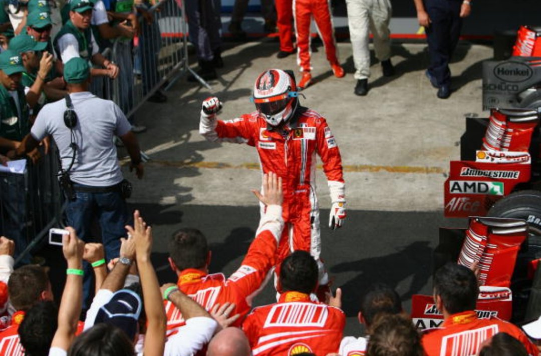 On this day in 2007, Kimi Räikkönen won the Brazilian GP & became World Champion. As of now, he's Ferrari's last World Champion.
--
#KimiRaikkonen #Raikkonen #Kimi7 #KR7 #KimiRaikkonen7 #Bwoah #Finland #Kimi #Ferrari #ScuderiaFerrari #Scuderia #Maranello #FerrariF1 #Interlagos