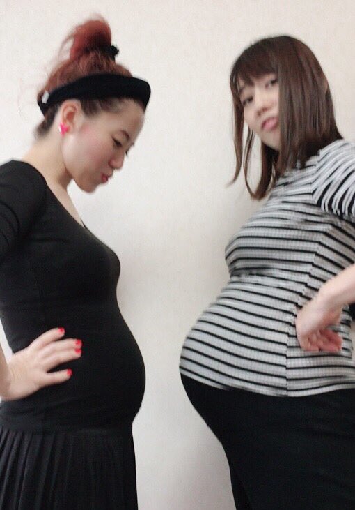 澤江美知 さわえみち V Twitter こんな写真二度とないだろうなwww タイミング的にも貴重 姉妹妊婦フォト みかさん 約7ヶ月 わたし臨月