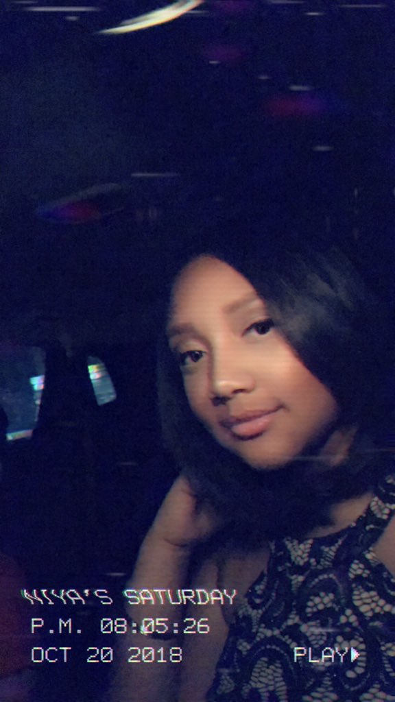 itotallynotniya's tweet image. #hoco2k18