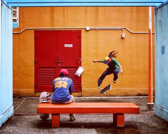 Dailynormal_HK's tweet photo. @margielyndidal photo by @antclaravall @nbnumericasia @acetrucks @boneswheels #8five2 https://t.co/aEAlz2dsRF