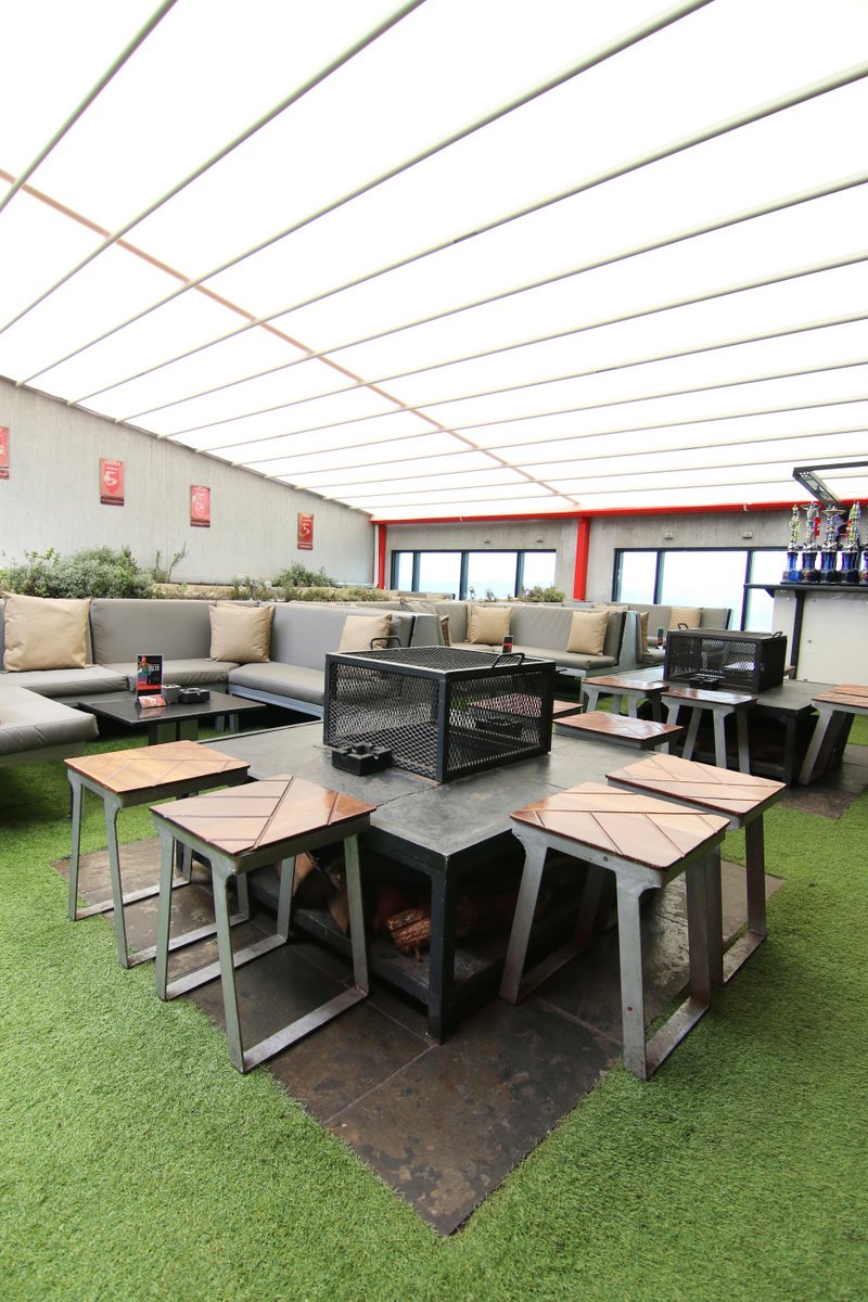 BrewRooftop's tweet photo. TELL A FRIEND TO TELL A FRIEND!! Each and every Sunday - BRUNCH AT BREW ROOFTOP!
Time: 11AM till 5PM π€
Address: @BrewRooftop Fortis Towers, Woodvale Groove Westlands!
#SundayBrunch #BrunchDay #sundaymood #SundayFunday #BuffetBrunch #GetBrewed https://t.co/lzdJxiVGmh