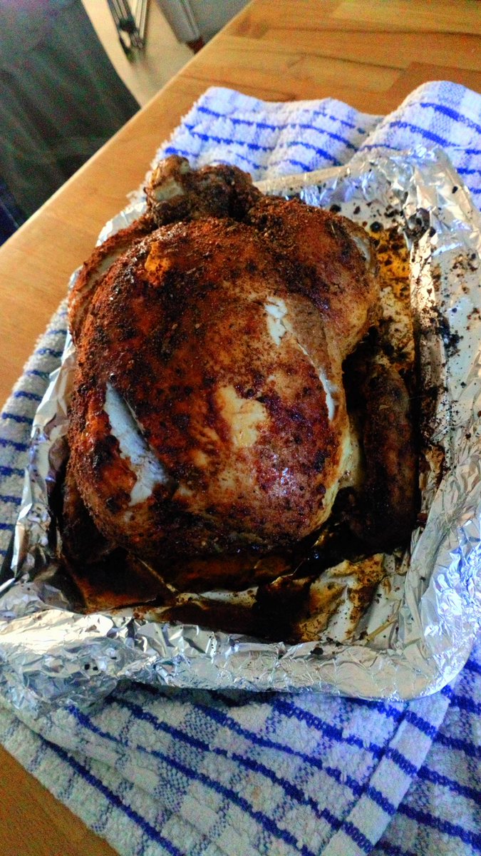CaptInappropri8's tweet photo. #ChickenUpdate https://t.co/6RvC8e9SUU
