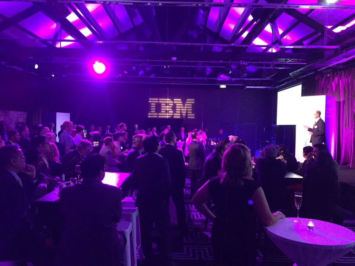 maribethmhaynes's tweet photo. Let’s start #Sibos #payments @regtech https://t.co/ntrI5A5Cxp
