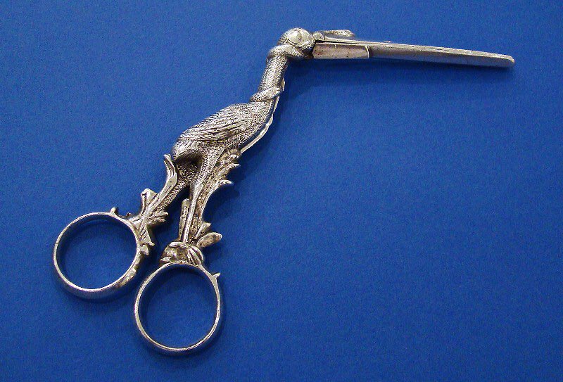 DanielBexfield's tweet photo. Russian Silver 'Stork &amp; Baby' Ribbon Threaders/Pullers
Made by 'M.M'
Minsk 1880
Assay master Ivan Churtenkov
Length 4.75" (12.2cm)
Price £1,375.00

#ribbonthreaders #ribbonpullers #minsk #russianantiques #storkandbaby 
#antiquesilver #cecilcourt #coventgarden #london 
#antiques https://t.co/fbwW4tluuT