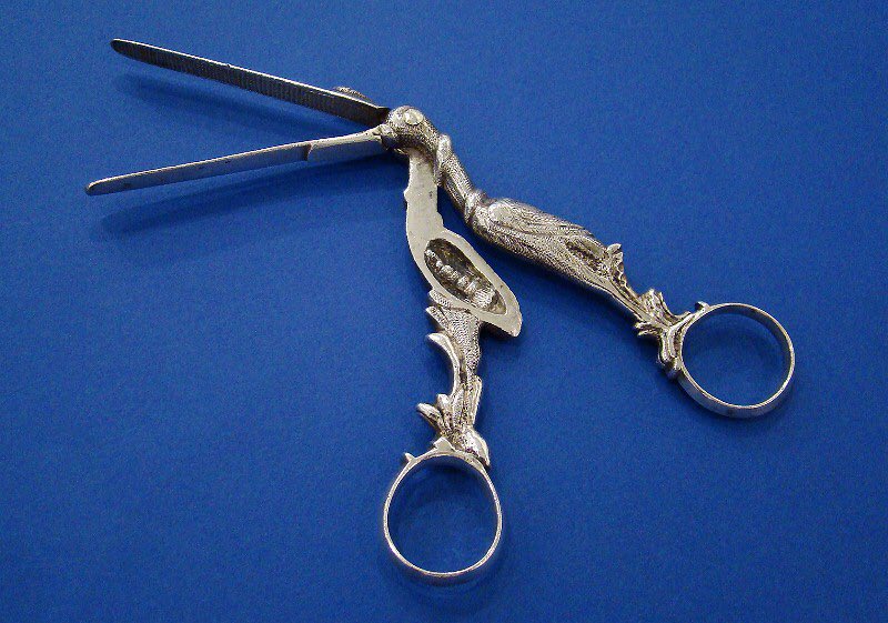 DanielBexfield's tweet photo. Russian Silver 'Stork &amp; Baby' Ribbon Threaders/Pullers
Made by 'M.M'
Minsk 1880
Assay master Ivan Churtenkov
Length 4.75" (12.2cm)
Price £1,375.00

#ribbonthreaders #ribbonpullers #minsk #russianantiques #storkandbaby 
#antiquesilver #cecilcourt #coventgarden #london 
#antiques https://t.co/fbwW4tluuT