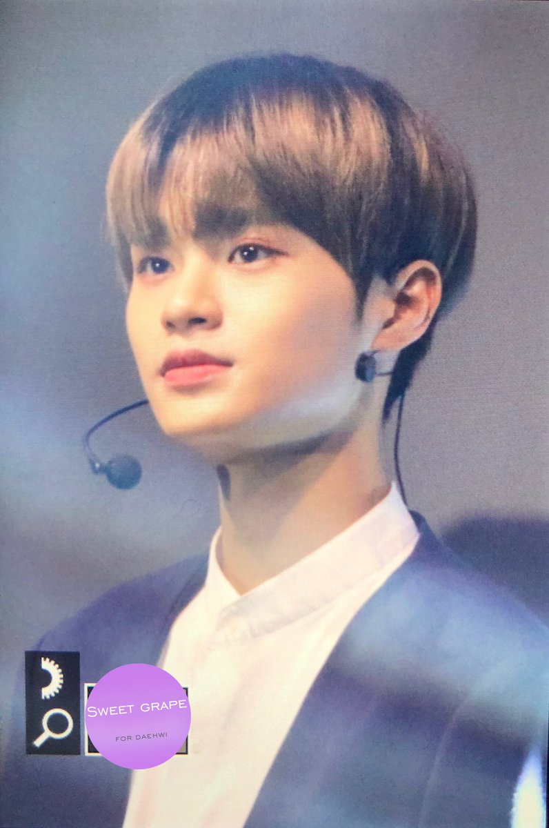 sweetgrape_0129's tweet photo. 181021 한류드림기분콘서트
#이대휘 #대휘 #DAEHWI #워너원 #WANNAONE https://t.co/vIBM9Ugl85