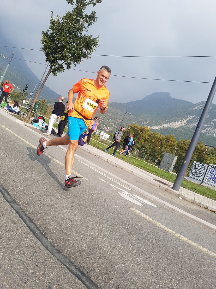 joelhofmann's tweet photo. Dernière ligne droite pour l equipe @ADIRA_asso https://t.co/HzU4D1EaDq