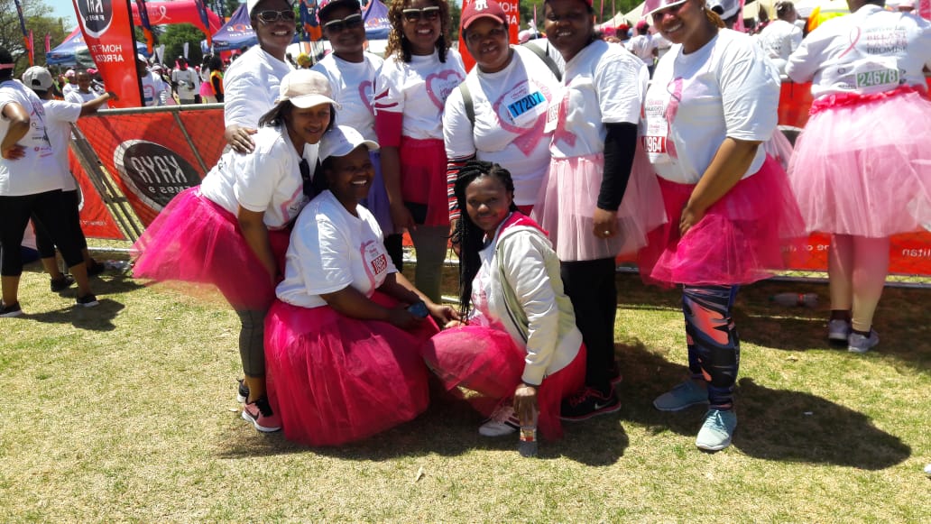 Manana_Reah's tweet photo. #iThembaWalk2018 #it'sallaboutbreastcancer #KayaWeekends #AvonWalk #kayafm
#TeamMelodyTheWarrior✊🏼✊🏼✊🏼
We did it ♥♥♥ https://t.co/r6za3deq1M