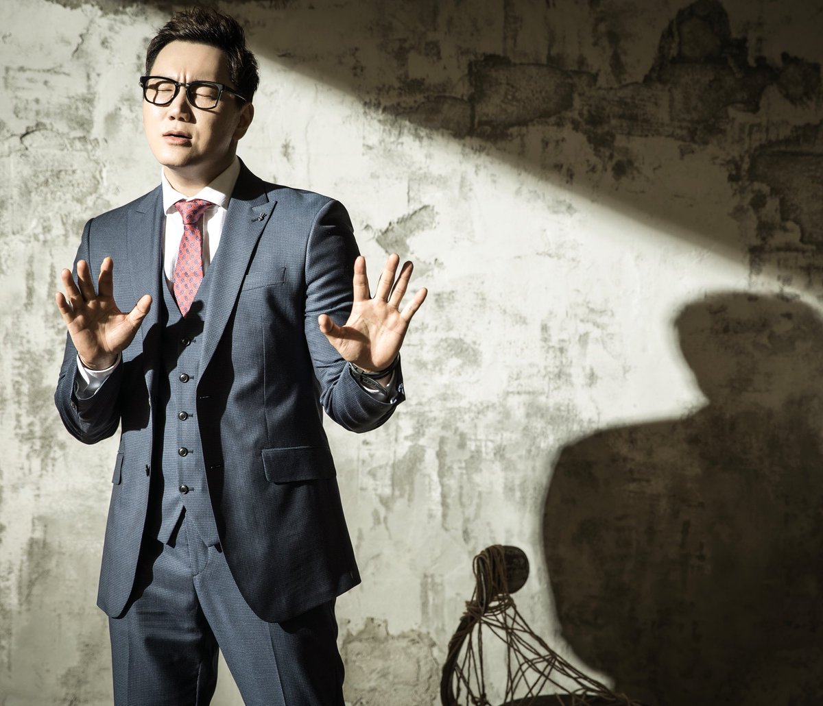 Municon Official 하타 모토 히로의 해바라기의 약속 이 처음으로 한국어로 리메이크 되었다 따뜻하고 깊은 마성의 목소리 K Pop을 대표하는 슈퍼 보컬리스트 The One 이 노래한다 더원 初の韓国語のカバーとなる ひまわり の約束 秦基博 を 暖かく