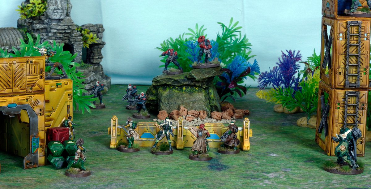 mad4tabletop's tweet image. 1 Day in Paradiso [2/3] - Suddenly hell breaks loose... like every day... @InfinityTheGame #3rdOffensive #warmongers