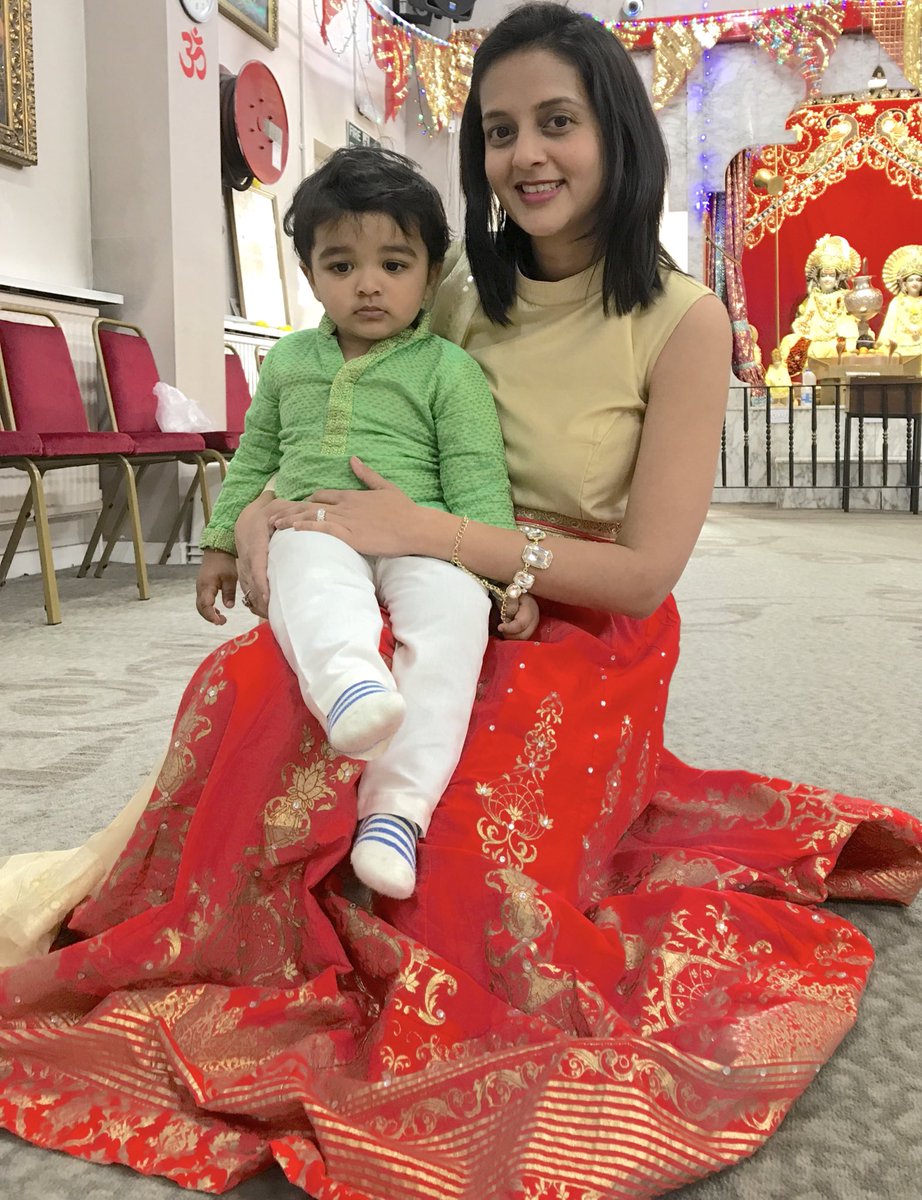 Bhadane_Sonal's tweet photo. I attended a wedding & a wonder women in #STEM 2018 conference on the same day ! Like that’s happened before?Thanks to lovely @herstemstory and team for making this possible ! First ever online #womeninstem #conference ! Amazing panelists and great talks .
#WWinSTEM18 #powerful https://t.co/q3iDtCyW5g