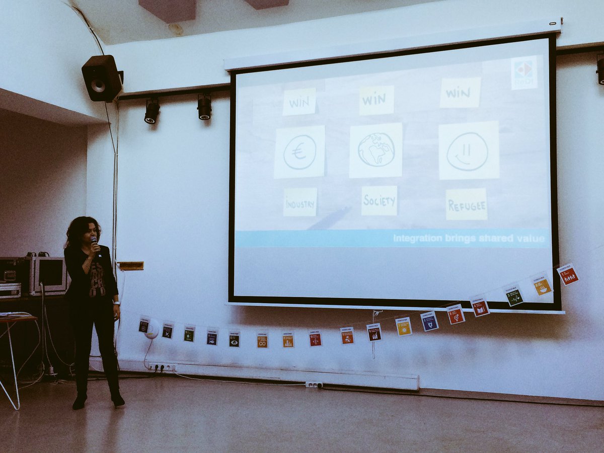 TatiKostyuk's tweet image. Edlira Kasaj about connecting human potential with opportunity @ReDISchool #SenseCampBER18 #SocEnt #Act4SDGs @makesense @SDGaction