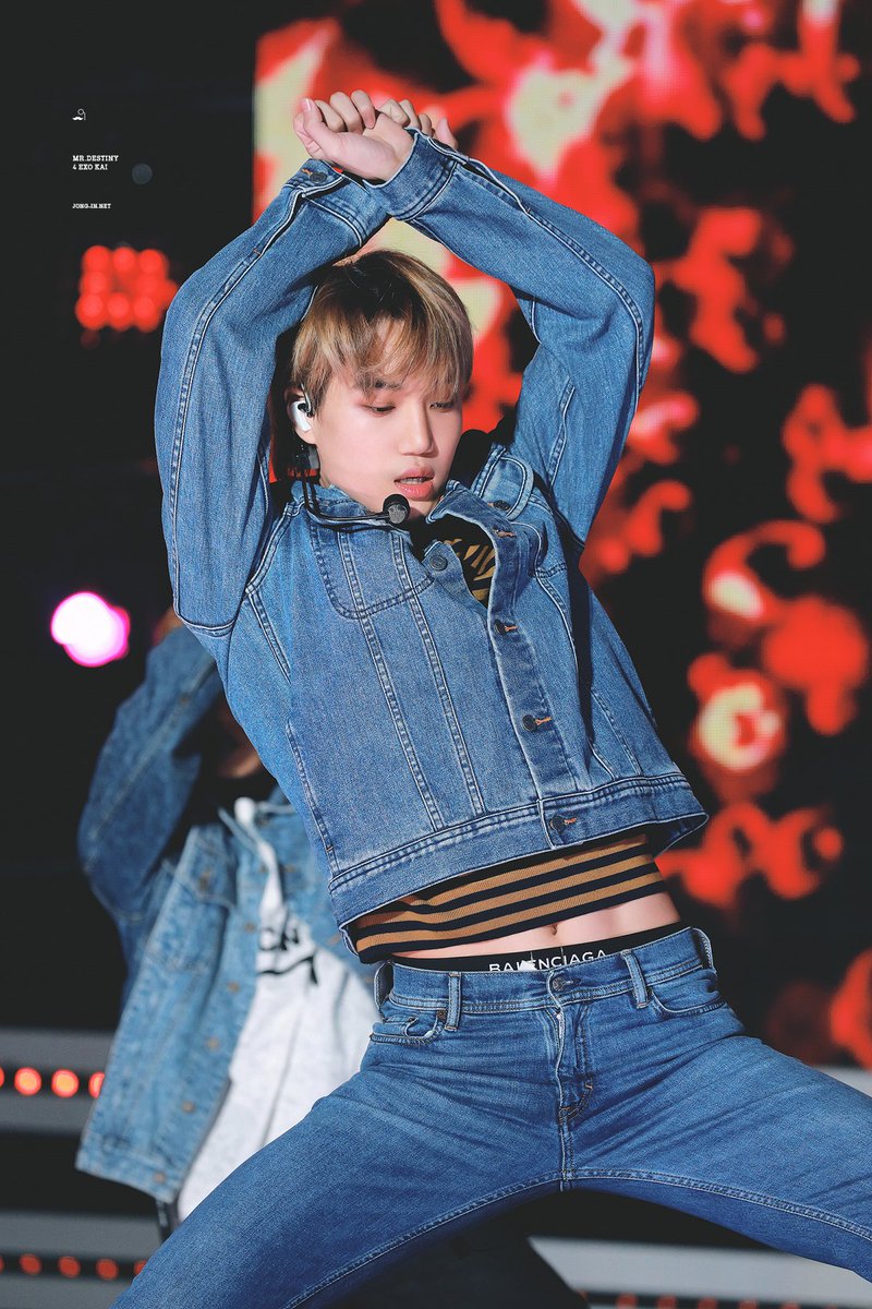jonginnet's tweet photo. infinite sun

https://t.co/GoqlsfMfz7
https://t.co/wWVnCWbjez

#카이 #엑소카이 @weareoneEXO https://t.co/EfKMyfSXDP