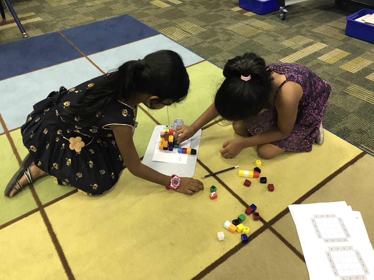 RhenaBowie's tweet image. Developing spatial reasoning skills and noticing that even students who are strong with facts are finding this super challenging! Thanks @MarkChubb3! @GESatKAUST #pypmath #pypchat #inquiry