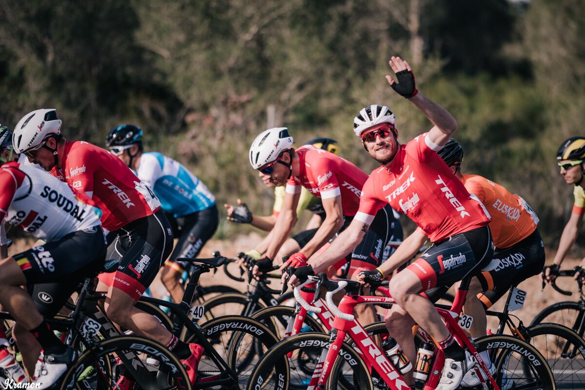 season its over and the carrier to😭 thanks for all the support over the last 17 years it was a pleasure! happy i could life my dream for such a long time! now its time for a change and i am looking forward for new adventures!