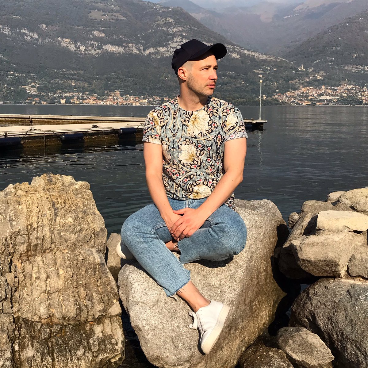 monsieurene's tweet photo. Buongiorno 🌞❤️😘 #lakecomo #goodmorning #lakelife https://t.co/OsWZFDI5KB