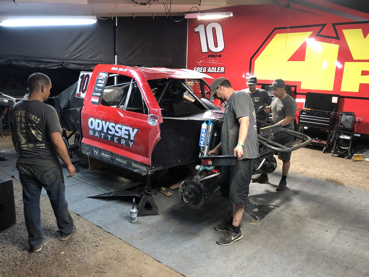 GregAdlerMotors's tweet photo. Huge thanks to my awesome team who never backs down from any challenge. Thank you Mike Seat, Dylan Cochran, Trucker Dave Harris, Danny Soto, Eric Heiden, Aaron Mundine and Cory Kruseman for all the hard work this season! Can’t thank you all enough for all that you do. #6podiums https://t.co/kWqqOzCtXQ