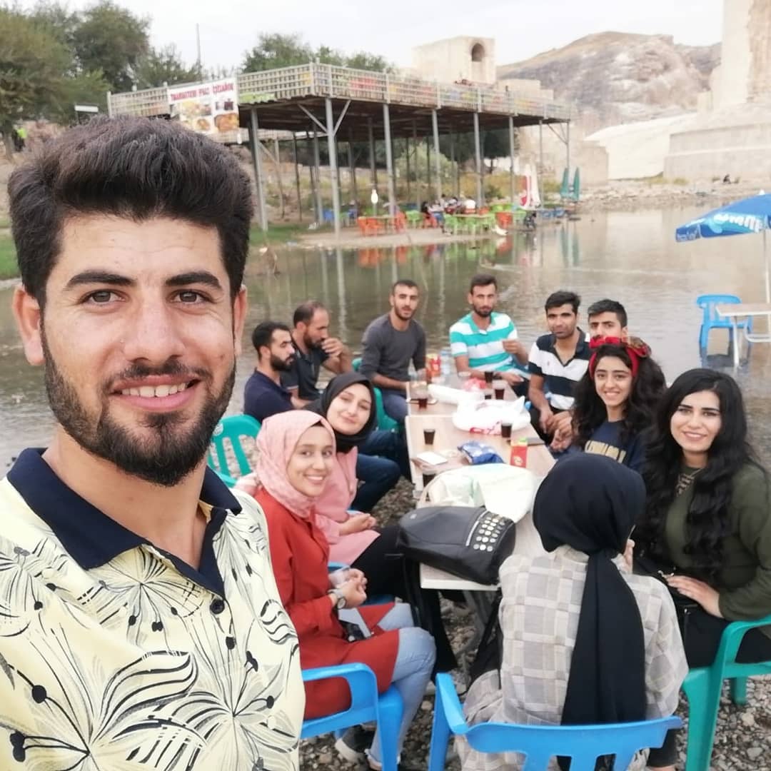 YASAT56's tweet photo. Yaşam İçin Tarım Topluluğu (YAŞAT) olarak tarihi kent Hasankeyfi gezip Hasankeyfin tarım potansiyelini tartıştık. Bu güzel günümüzde emeği geçen başta topluluk danışmanımız DR. Fatih ÇIĞ hocamıza ve tüm birimlere topluluk olarak şükranlarımızı sunuyoruz. https://t.co/3O22dKpA0X