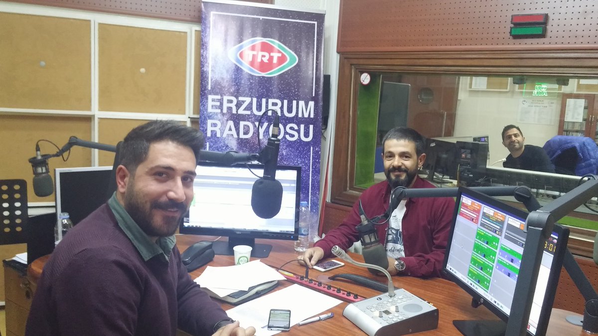 Tansu Köse Yurdagül (@tansuyurdagul) on Twitter photo Dramaturg Ziya Kibar ile tiyatro dergileri ve drama eserleri uzerine bir soylesi gerceklestiriyoruz. <a href="/TRTErzurum/">TRT Erzurum Radyosu</a> Dramaturg Ziya Kibar ile tiyatro dergileri ve drama eserleri uzerine bir soylesi gerceklestiriyoruz. <a href="/TRTErzurum/">TRT Erzurum Radyosu</a>