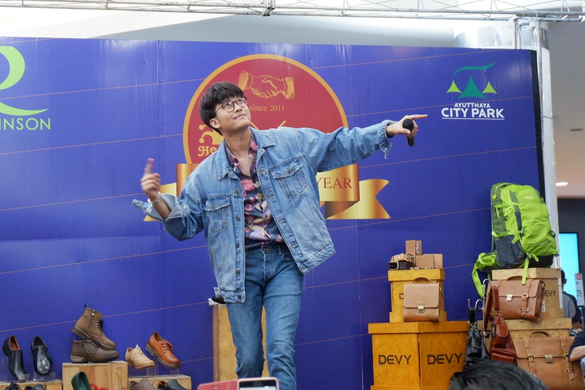 PDoungpimai's tweet image. ไม่มีคำบรรยายภาพ #nonttanont #nontfam @tanont916 #HeavyDevy