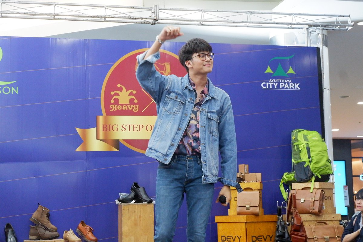 PDoungpimai's tweet image. ไม่มีคำบรรยายภาพ #nonttanont #nontfam @tanont916 #HeavyDevy