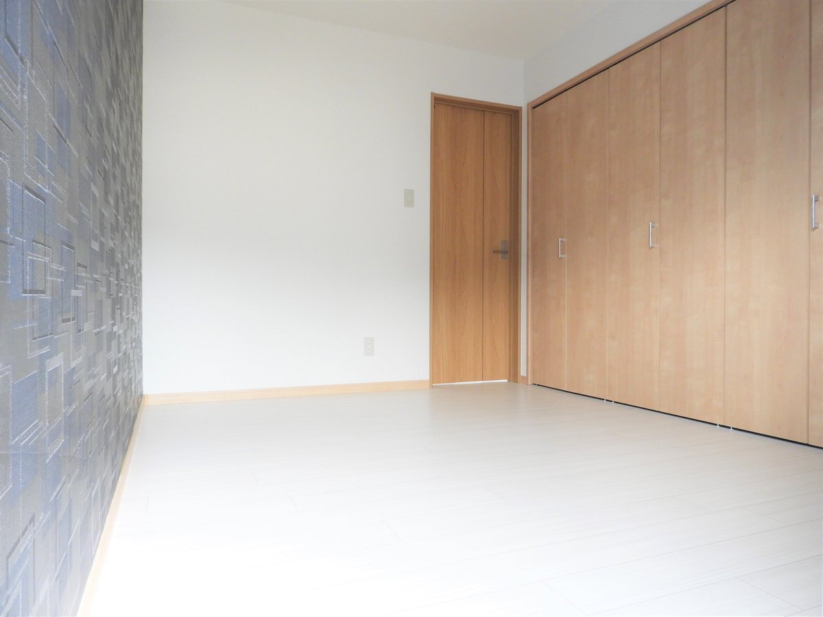 グローバルマーケットプロパティマネジメント事業部 در توییتر 本日の物件情報 プリンセス黒住1 大幅リノベーション実施物件第3弾です カラフルな外観 白を基調としたデザイン インスタ映え間違いなしのおしゃれ物件です 詳細はこちらのｕｒｌ