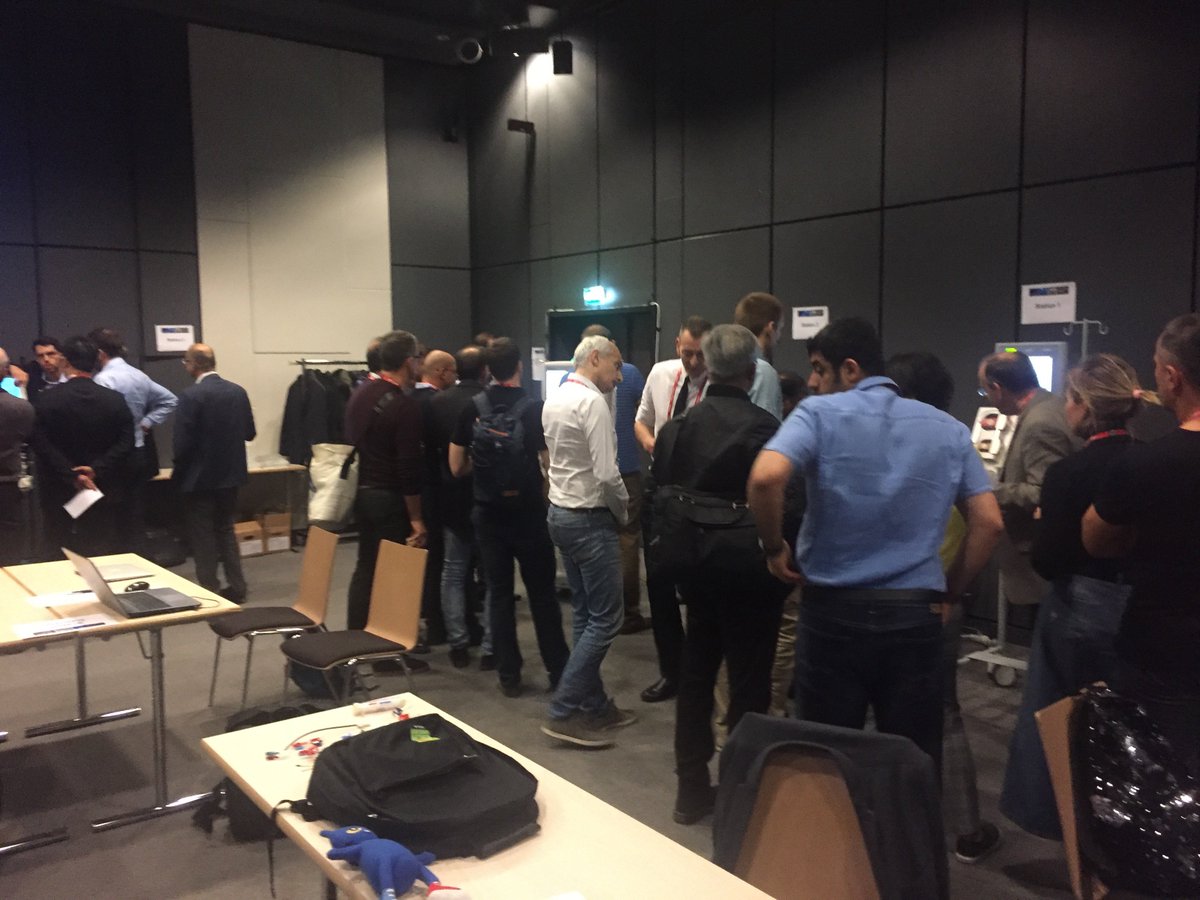 Intense action @ #LIVES2018 CRRT masterclass