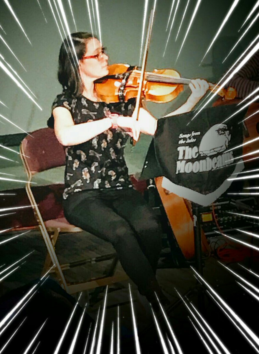 IvoriesStrings1's tweet photo. #Moonbeaming the night away! Great evening with @The_Moonbeams playing #viola on our #SongsfromtheDales at #octagontheatre . A selection of #dalessongs from all 3 albums were played #ThisLand #SparrowhawksEye #WatchingWildlife. https://t.co/kQlelkPnSj