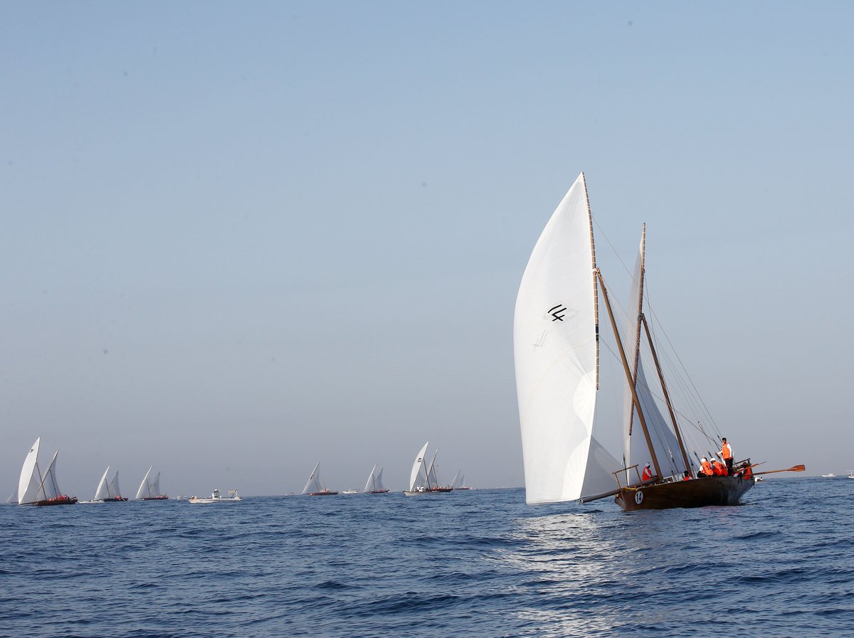 adsailingclub's tweet photo. بدء إجراءات الفحص الفني والقياسات يوم الثلاثاء...
116 محملاً يشاركون في النسخة الثانية لمهرجان سباق دلما التاريخي 
التفاصيل https://t.co/MHhKwNQnYI
#نادي_أبوظبي_للرياضات_الشراعية_واليخوت 
#سباق_دلما
#جزيرة_دلما #في_أبوظبي https://t.co/vuItlMDRBx