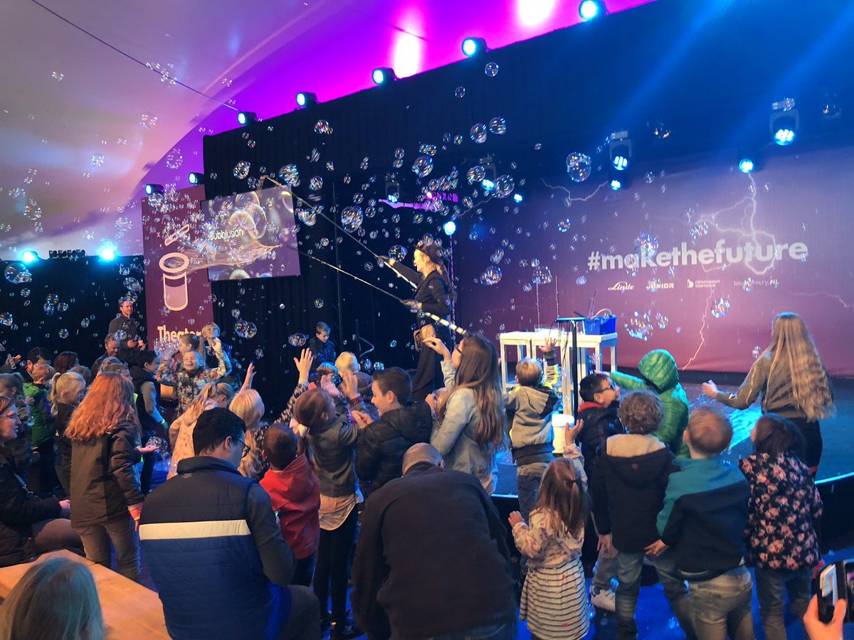 silvia_alcon's tweet photo. @Shell You had my toddler at “bubbles” 😅 #makethefuture #GenerationDiscovery https://t.co/I9aDXezPXA