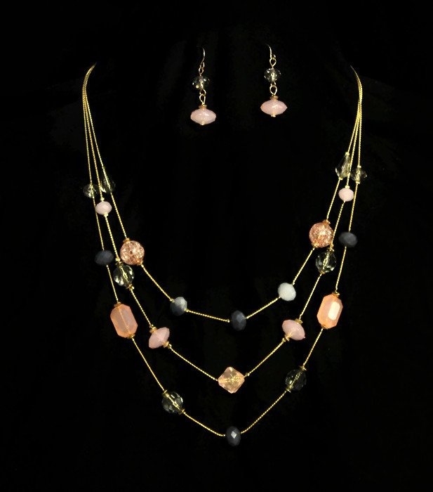 SolangeBaptiste's tweet photo. Translucent Crystal Beaded Gold Strand Necklace Set - https://t.co/RLpr3VnVgR https://t.co/jgj52irBYH