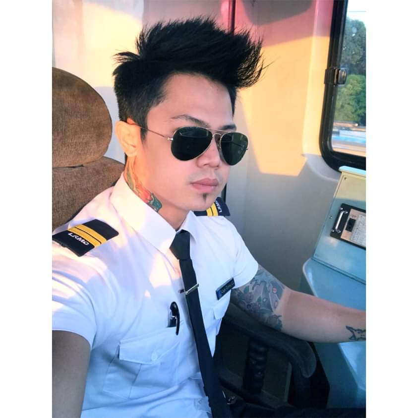 Espejo_jek20's tweet photo. Kung ako ba driver mo sasakyan moko?
#ManongDriver #LRTOperator https://t.co/jlUxzcrGBb
