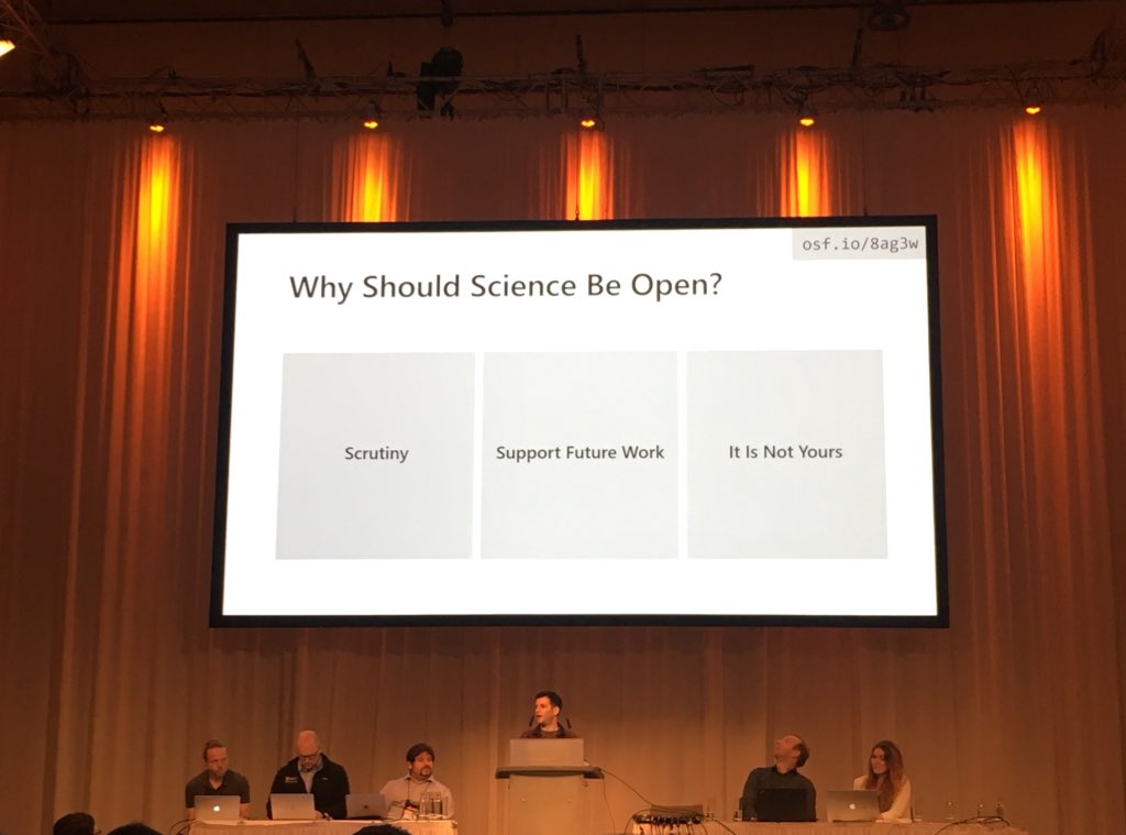 LocusAnalytics's tweet image. If you don't know, now you know 
@sharoz on why science should be open 

#ieeevis2018 #openscience #datavi