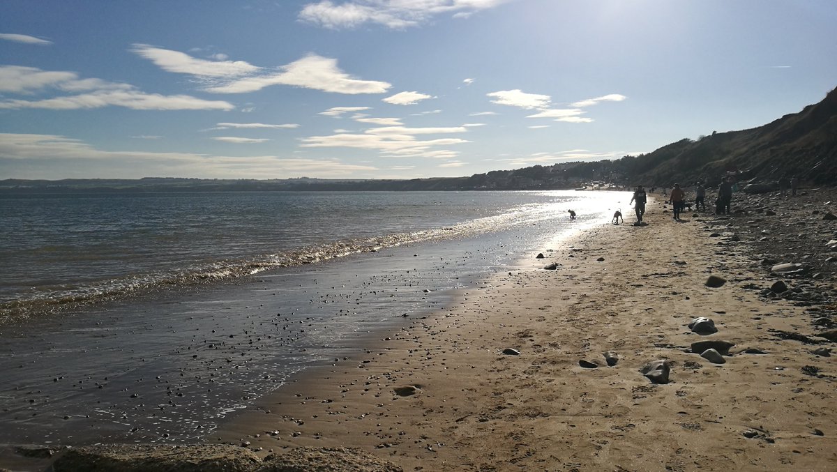 stubbornquill's tweet image. This weekend I visited Bronte House (Charlottes of Filey) in Filey, Charlotte Bronte stayed here in 1849 and 1852 and now it's a lovely restaurant - it's been brilliant weather for visiting the Yorkshire Coast #bronte @CharlottesFiley @brontecountry